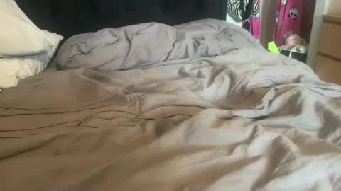 Lacey Lou 26 online show from 08-06-26, 04:58
