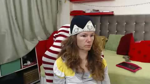 kelly online show from 11-17-25, 06:41