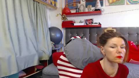 kelly online show from 04-07-26, 07:31