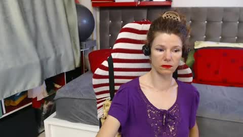 kelly online show from 07-01-26, 04:51