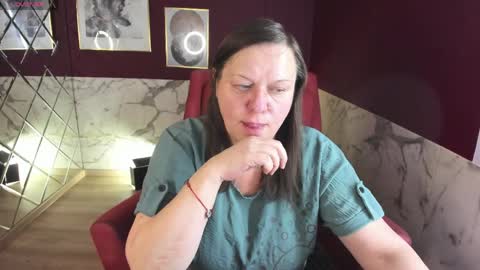 Kelly online show from 04-24-26, 07:44