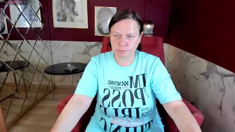 Kelly online show from 06-30-26, 01:12