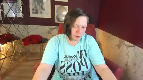 Kelly online show from 07-13-26, 04:43