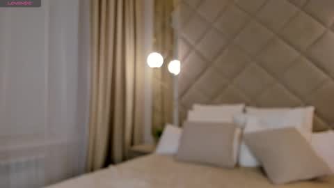 kellyy_bern online show from 11-04-25, 01:16