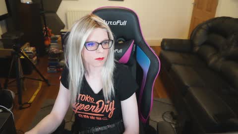 Snapshot of kelseycobalt chatting on 01-16-25, 10:02 kelseycobalt online show from 01-16-25, 10:02