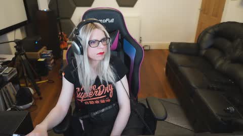 Snapshot of kelseycobalt chatting on 01-31-25, 10:31 kelseycobalt online show from 01-31-25, 10:31