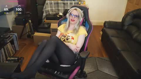 Snapshot of kelseycobalt chatting on 10-18-25, 09:15 kelseycobalt online show from 10-18-25, 09:15