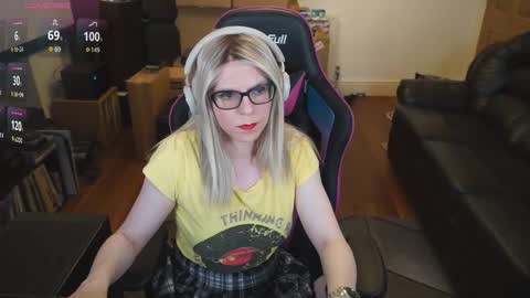 Snapshot of kelseycobalt chatting on 12-19-25, 09:44 kelseycobalt online show from 12-19-25, 09:44