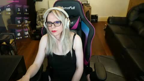 Snapshot of kelseycobalt chatting on 05-31-26, 08:10 kelseycobalt online show from 05-31-26, 08:10
