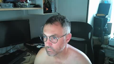 Snapshot of kelvin06133 chatting on 06-28-26, 12:22 kelvin06133 online show from 06-28-26, 12:22
