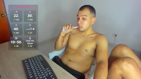 Snapshot of kelvin_hot276 chatting on 03-24-26, 03:33 kelvin_hot276 online show from 03-24-26, 03:33