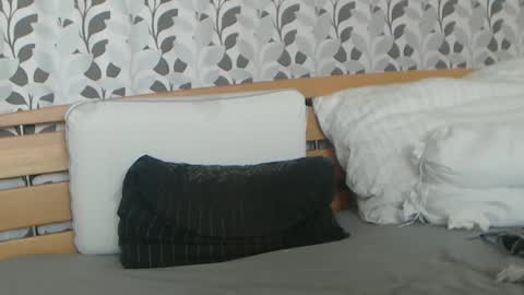 kelywild20 online show from 03-02-25, 11:39