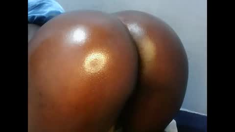 kem2000400282 online show from 11-20-25, 07:13