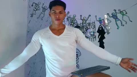 ken__owensx online show from 10-13-25, 04:07
