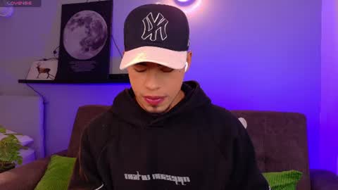   online show from 07-12-26, 11:12