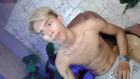 ken_minjun online show from 07-27-26, 10:44