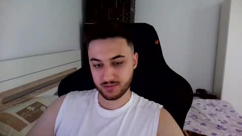 Snapshot of kenan_10 chatting on 05-30-26, 10:23 kenan online show from 05-30-26, 10:23
