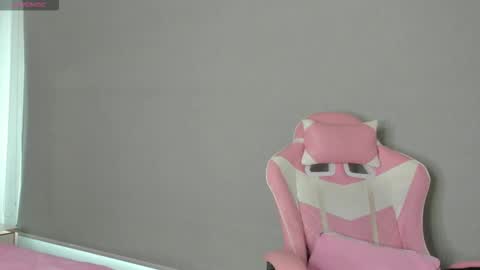 Aleja3 online show from 11-17-25, 05:52