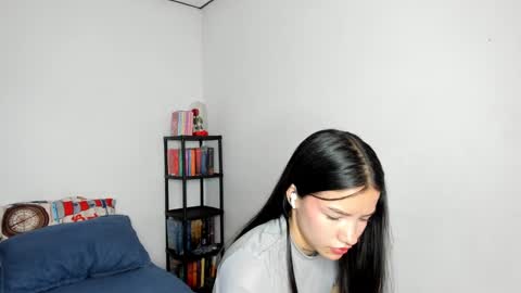 Kendal online show from 01-31-25, 03:44