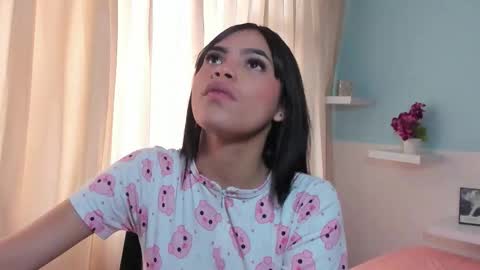 Kendall online show from 03-09-26, 02:54