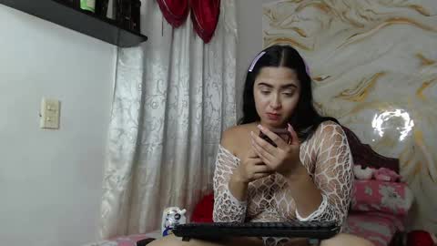 Snapshot of kendall_morry chatting on 04-30-26, 06:09 kendall online show from 04-30-26, 06:09