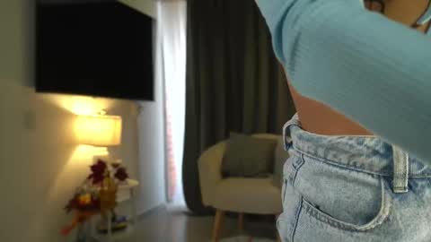 Andrea online show from 11-13-25, 09:03