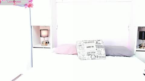 Snapshot of kendallrosse1 chatting on 03-01-25, 11:39 Kendal online show from 03-01-25, 11:39