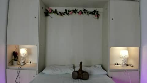 Kendal online show from 05-21-26, 12:12