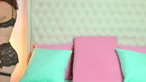 Kendall online show from 05-13-26, 04:10
