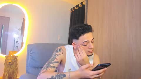 Snapshot of kendel_dimitri chatting on 01-22-25, 07:03 kendel_dimitri online show from 01-22-25, 07:03