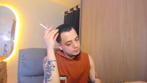 Snapshot of kendel_dimitri chatting on 02-10-25, 04:19 kendel_dimitri online show from 02-10-25, 04:19