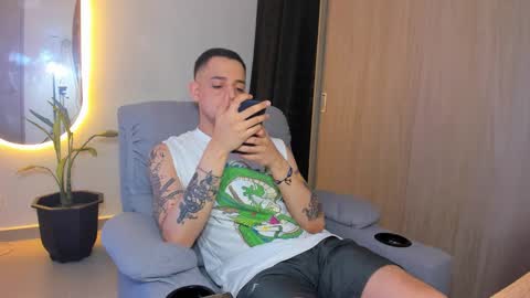 Snapshot of kendel_dimitri chatting on 02-18-25, 05:53 kendel_dimitri online show from 02-18-25, 05:53