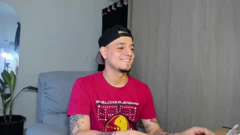 Snapshot of kendel_dimitri chatting on 03-01-25, 05:20 kendel_dimitri online show from 03-01-25, 05:20