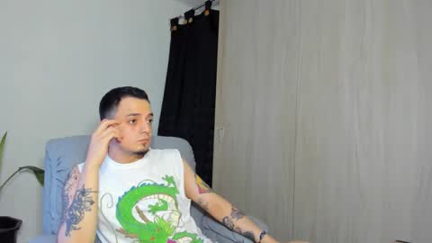 Snapshot of kendel_dimitri chatting on 03-06-25, 06:41 kendel_dimitri online show from 03-06-25, 06:41