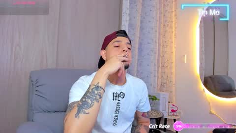 Snapshot of kendel_dimitri chatting on 10-01-25, 04:40 kendel_dimitri online show from 10-01-25, 04:40