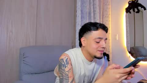 kendel_dimitri online show from 10-31-25, 03:40