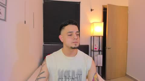 kendel_dimitri online show from 04-24-26, 09:23