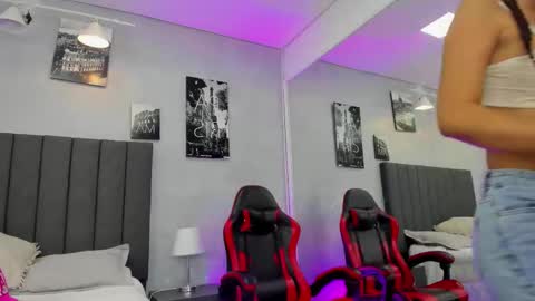 Kendra London online show from 03-08-26, 01:48