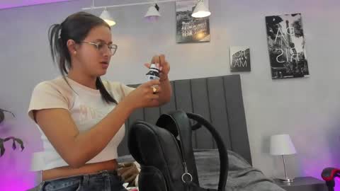 Kendra London online show from 04-25-26, 02:14