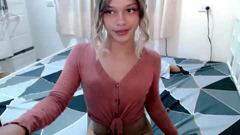 kendra_lunaxx online show from 06-11-26, 07:34
