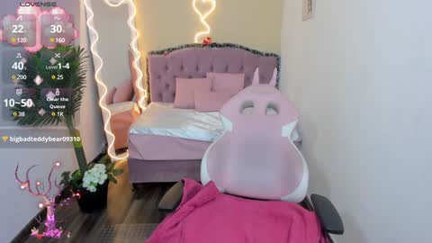 kendra online show from 12-29-24, 06:14