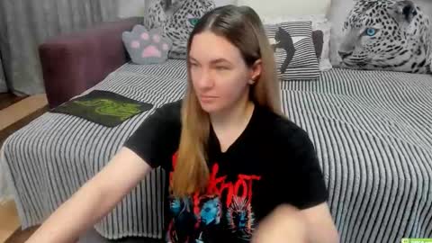 Kendra online show from 04-26-26, 11:46