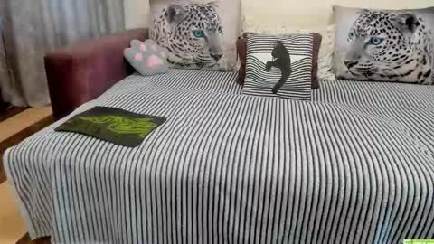 Snapshot of kendra_xx_ chatting on 04-29-26, 11:55 Kendra online show from 04-29-26, 11:55