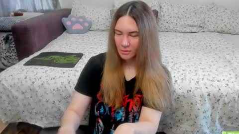 Snapshot of kendra_xx_ chatting on 05-02-26, 01:10 Kendra online show from 05-02-26, 01:10