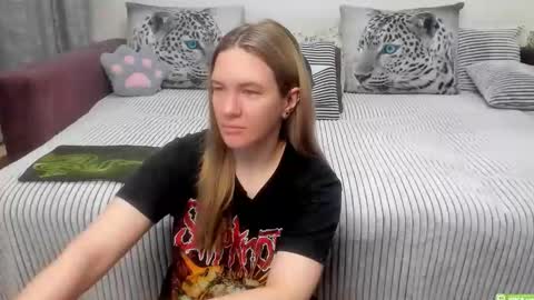 Snapshot of kendra_xx_ chatting on 05-06-26, 10:59 Kendra online show from 05-06-26, 10:59