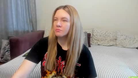 Snapshot of kendra_xx_ chatting on 06-08-26, 11:38 Kendra online show from 06-08-26, 11:38