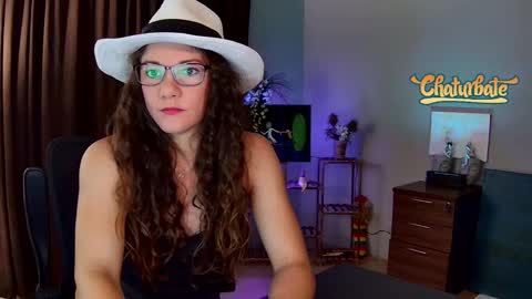 Snapshot of kendracam69 chatting on 11-27-25, 02:35 Kendra online show from 11-27-25, 02:35