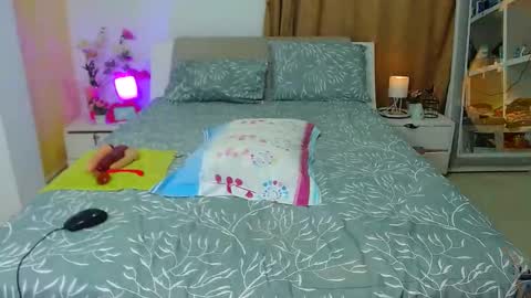 kendralove online show from 03-11-25, 02:10