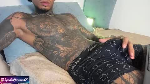 Snapshot of kendrik_brown chatting on 02-04-26, 06:03 kendrick brown online show from 02-04-26, 06:03