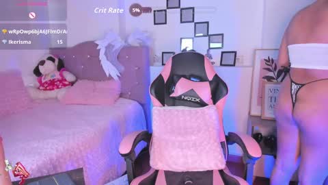 Snapshot of kenia_thompson01 chatting on 09-29-25, 06:46 01 online show from 09-29-25, 06:46